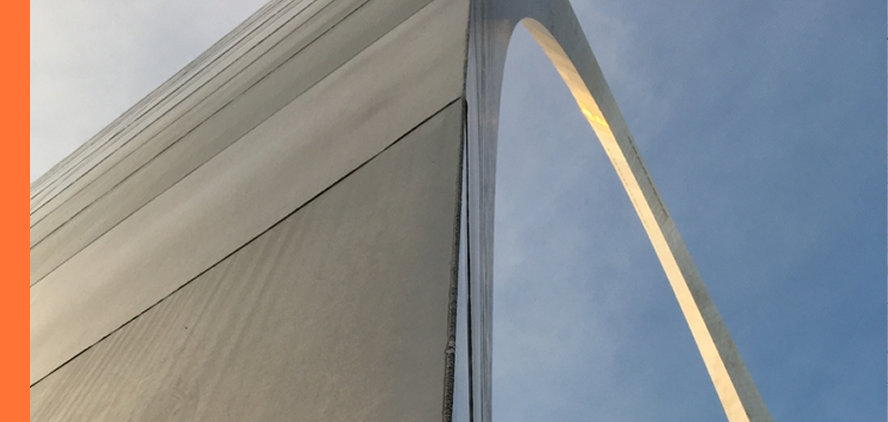 upward angle of St. Louis Arch